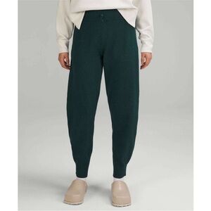 Lululemon Cotton Cashmere Knot Mid-Rise Joggers Heathered Green Jasper Size 4